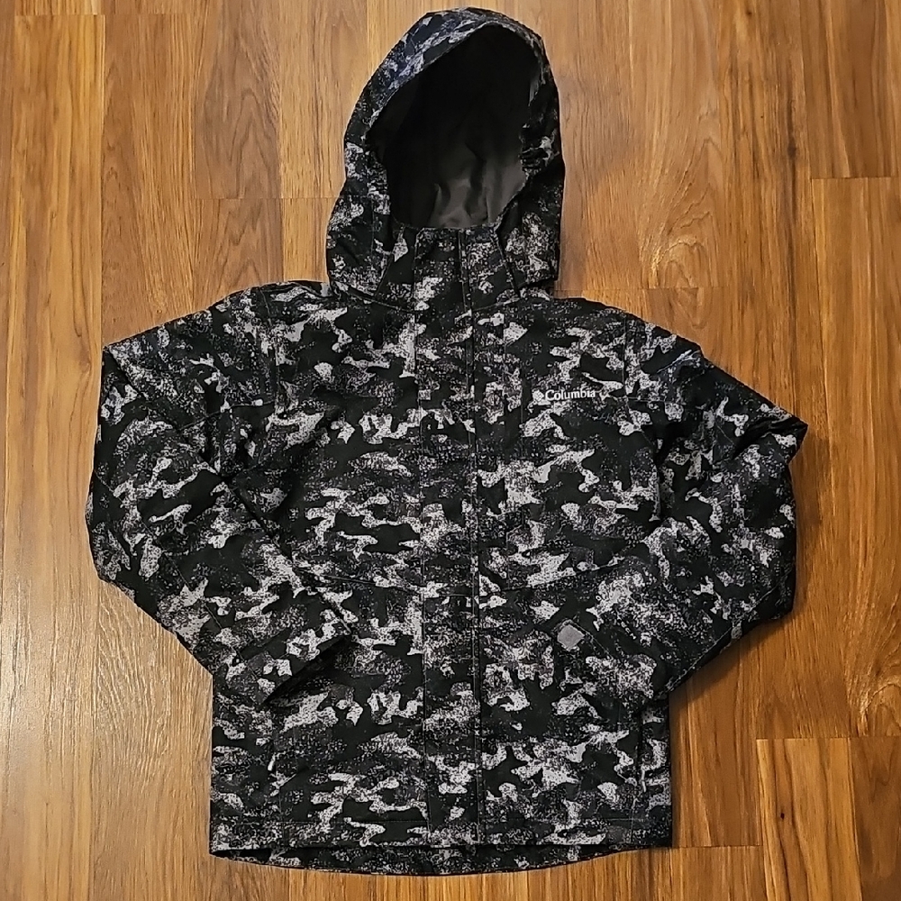 Columbia Black and Gray Patterned Hooded Interchange Jacket, Boys Size M (10-12)